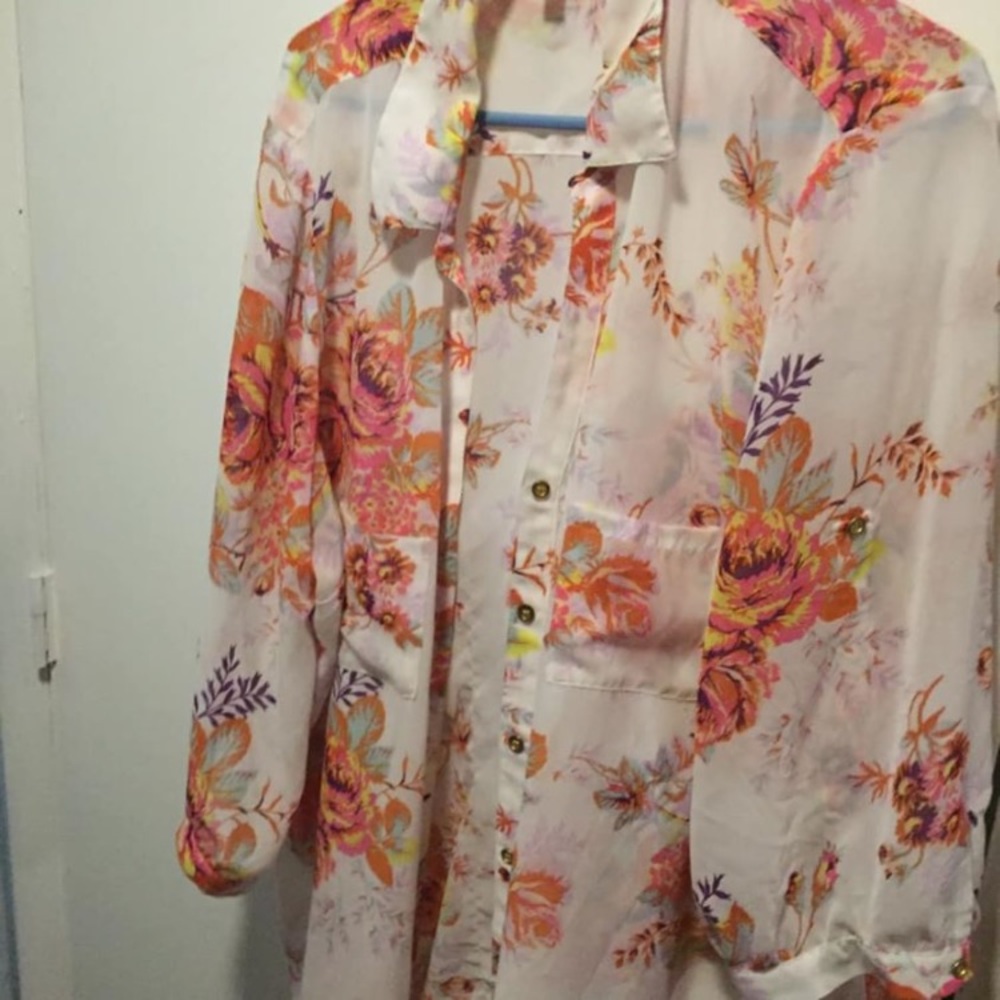 Xhilaration Sheer blouse